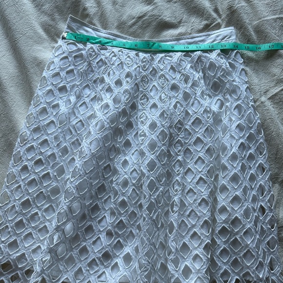 Cotton cut out skirt from Anthropologie - Picture 5 of 6